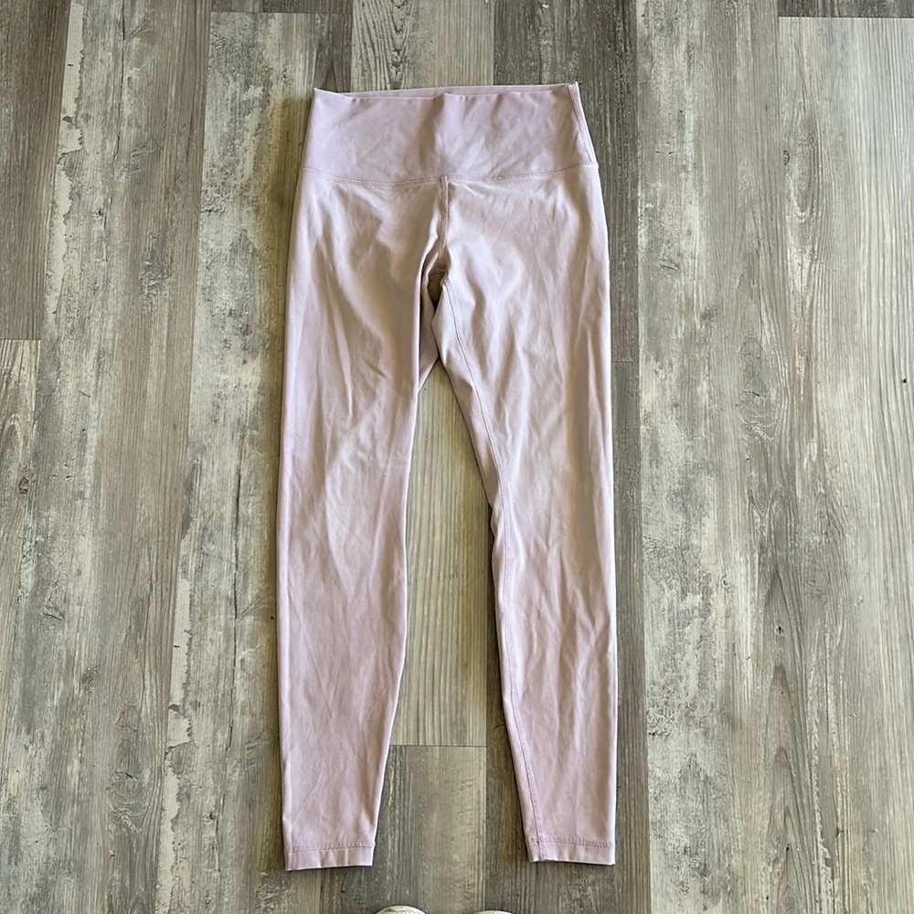 Pink lululemon leggings